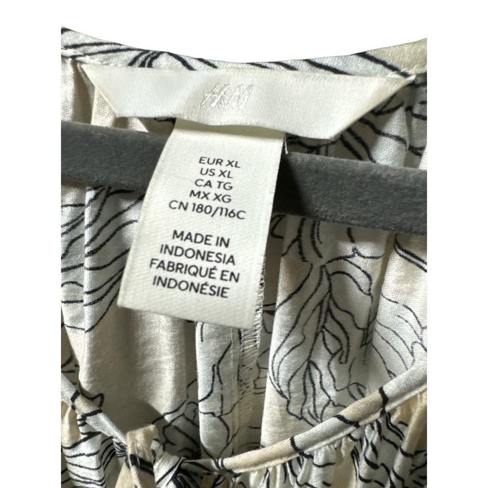 H&M Women's Tie Detail Midi Dress Light Beige Boho Floral Print Comfy Size XL - Picture 6 of 6